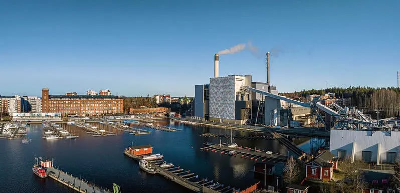 Alumiinikomposiitista valmistui uniikki 3D-julkisivu Tampereelle